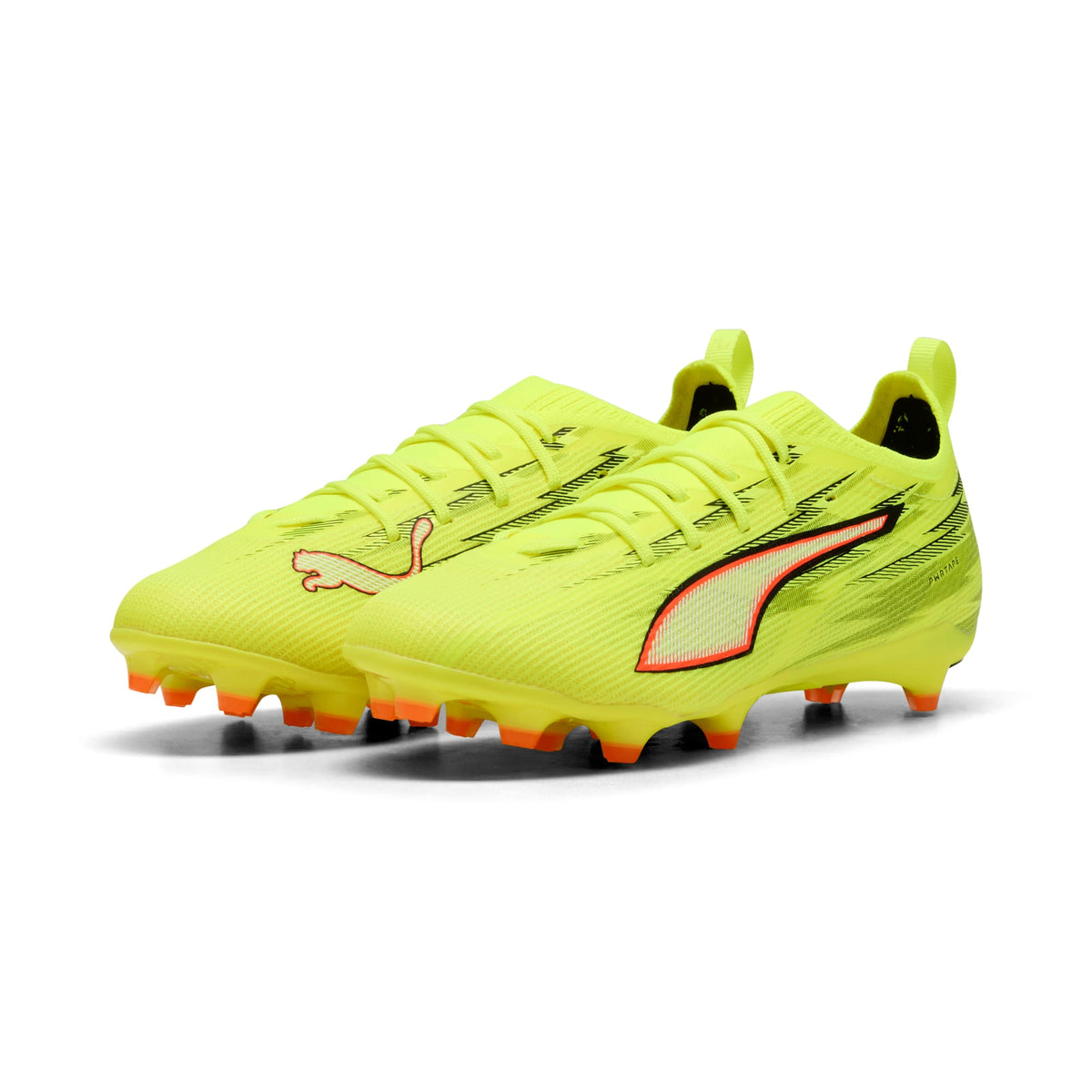 2 Colores, Tacos de futbol para superficies firmes y artificiales ULTRA 6 PRO para niños – Yellow Alert-PUMA Black-Glowing Red-Lime Squeeze – vista 2