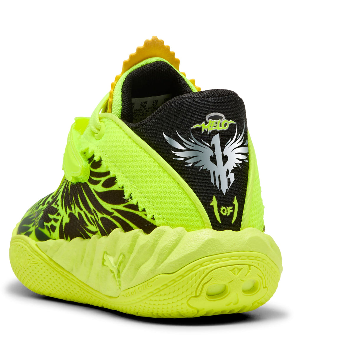 Tenis de basquetbol PUMA x LAMELO BALL MB.05 Voltage para niños pequeños – Yellow Alert-PUMA Black – vista 3