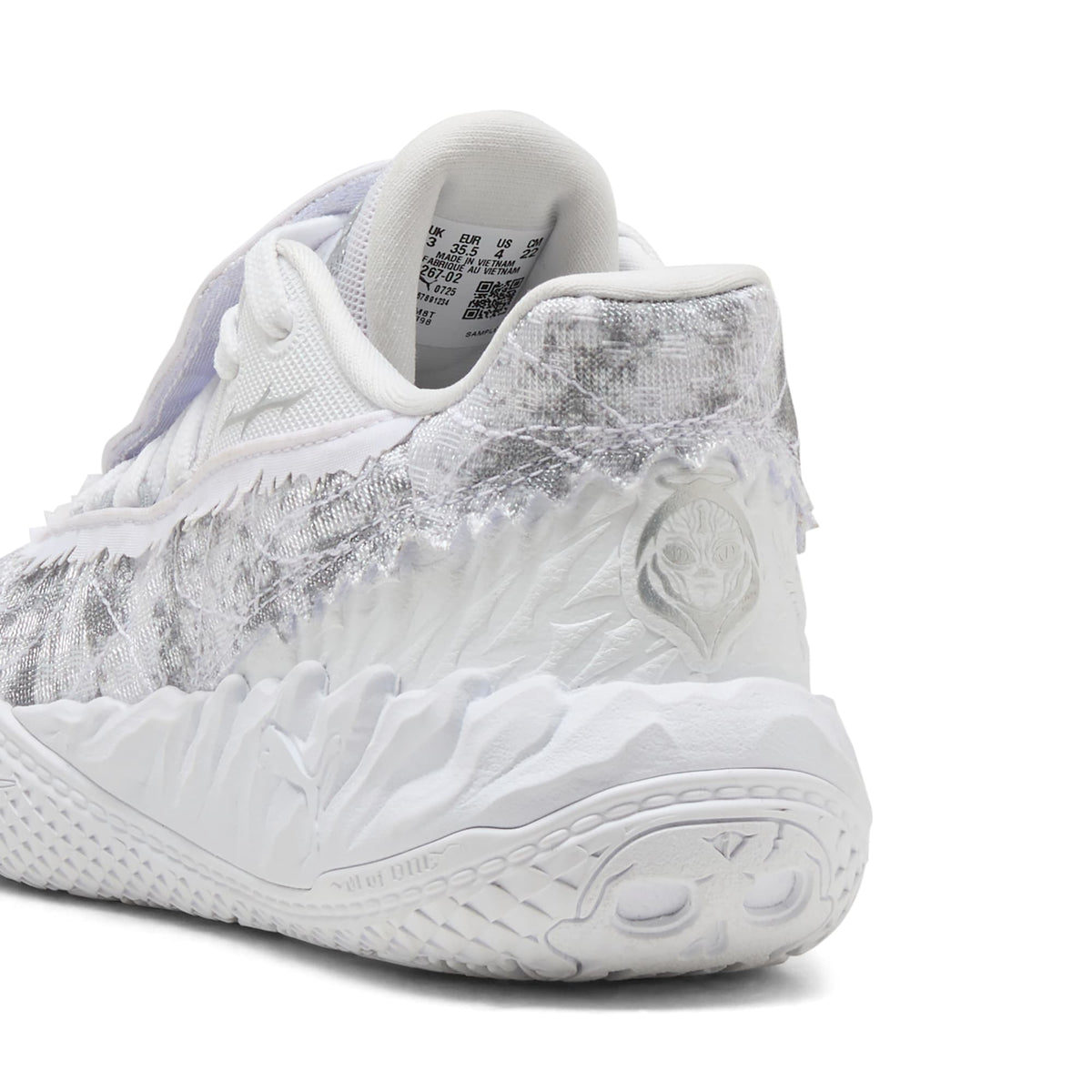 3 Colores, Tenis de basquetbol juveniles MB.05 Lo Team – PUMA White-Gray Echo – vista 3