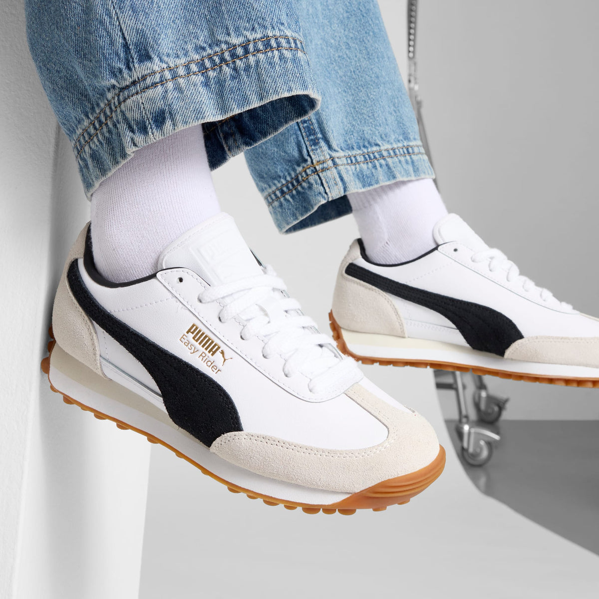 Tenis juvenil Easy Rider Mix – PUMA White-PUMA Black – vista 2
