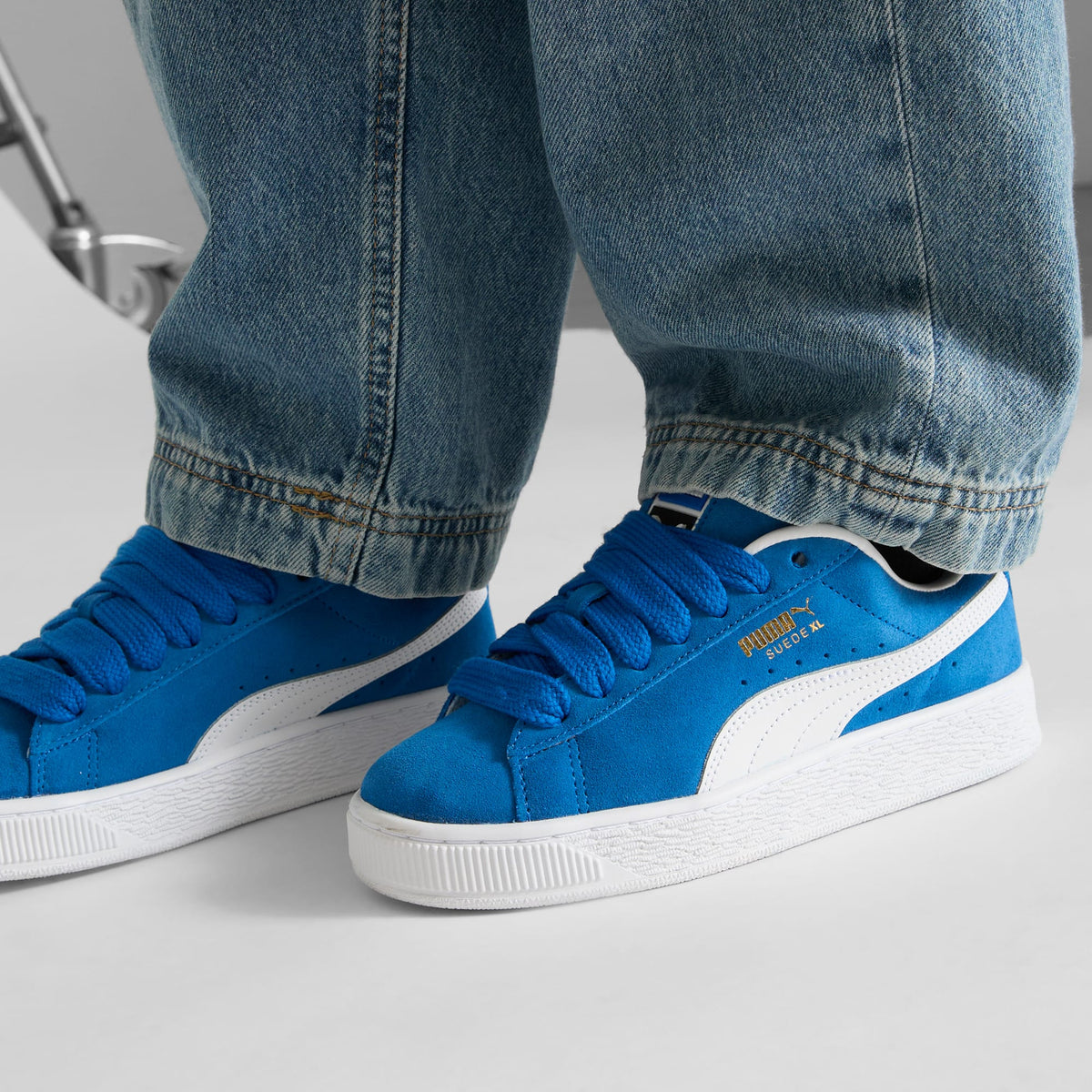 7 Colores, Tenis juvenil Suede XL – PUMA Team Royal-PUMA White – vista 2