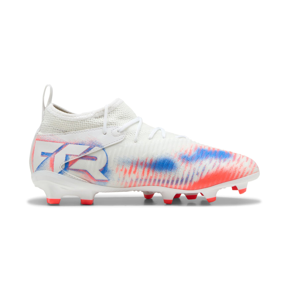 3 Colores, Tenis juveniles FUTURE 8 MATCH para superficies firmes y superficies artificiales – PUMA White-PUMA Black-Glowing Red – vista 5