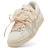 2 Colores, Tenis juveniles Suede Bloom – Frosted Ivory-Silver Fog – vista 8
