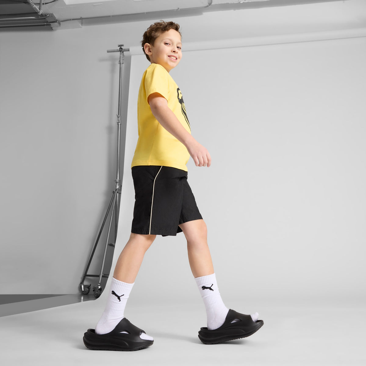 Tenis tipo sandalias para niños grandes SOFTRIDE Zero – PUMA BLACK – vista 3