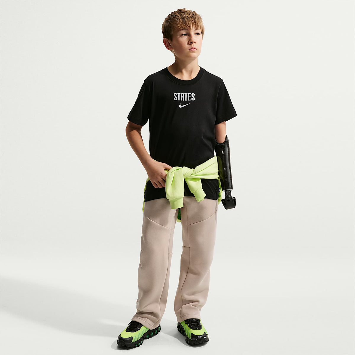 Playera de fútbol Nike para niños talla grande de la selección nacional de fútbol masculino de Estados Unidos – Negro – vista 4