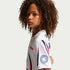 Playera de futbol de manga corta para niños talla grande USA x V.A.A. – Blanco/Azul royal intenso – vista 4
