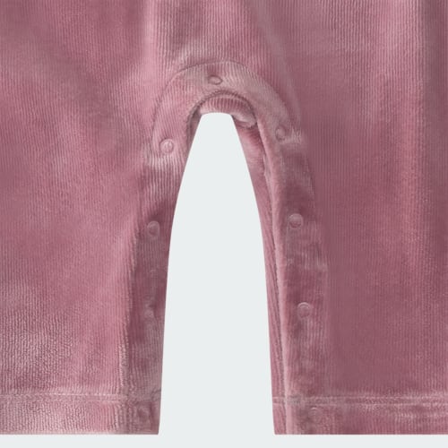 Enterizo adidas Velour Ruffle para Bebés y Niños Pequeños