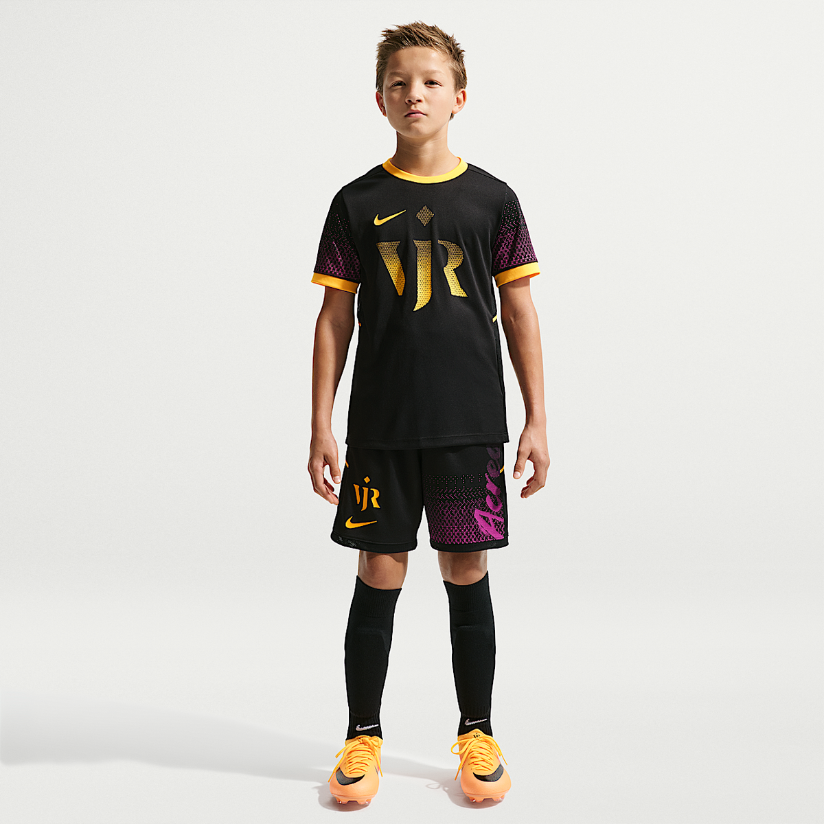 Pantalón Corto Nike Dri-FIT Vini Jr. Academy para Niño Grande