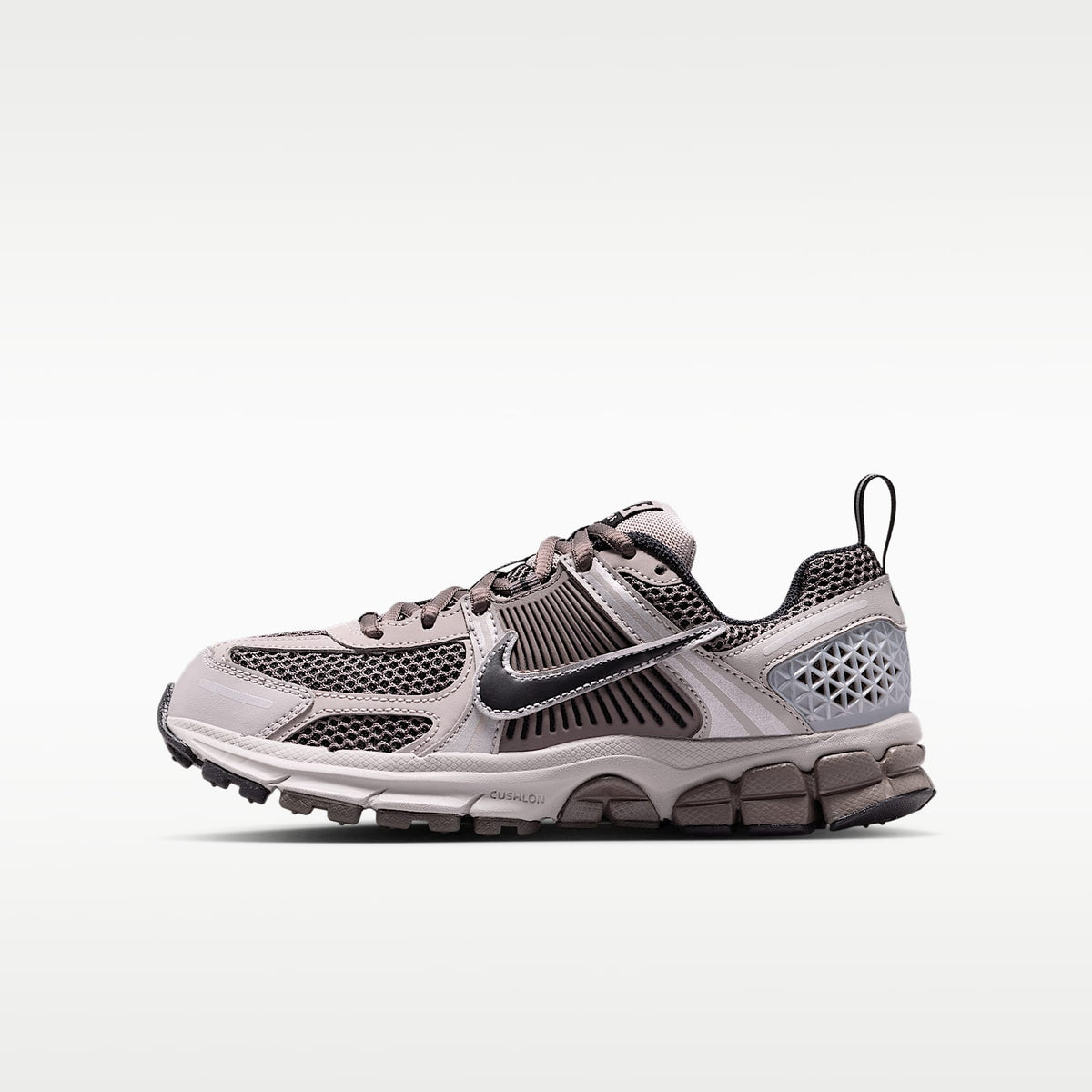 Nike Vomero 5 – Gris universitario/Cueva/Plata metalizado/Negro – vista 1