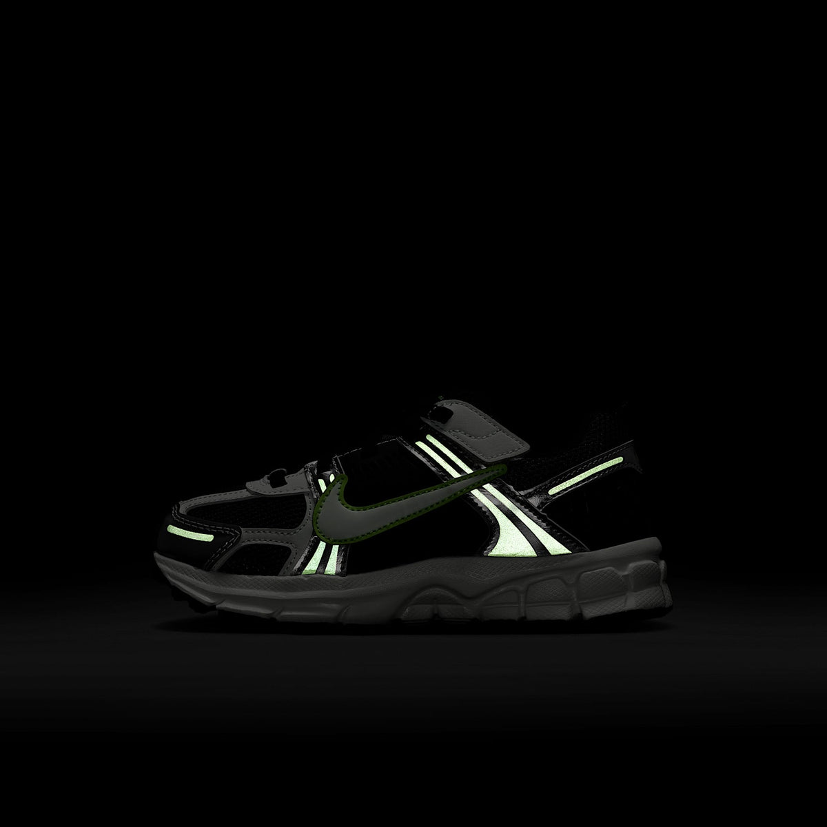 Nike Vomero 5 – Negro/Hielo volt/Antracita/Verde ligero – vista 9