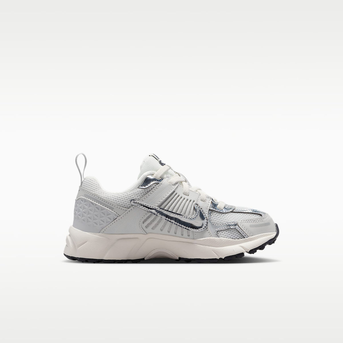 Nike Vomero 5 – Polvo fotón/Parrilla/Vela/Cromo – vista 3