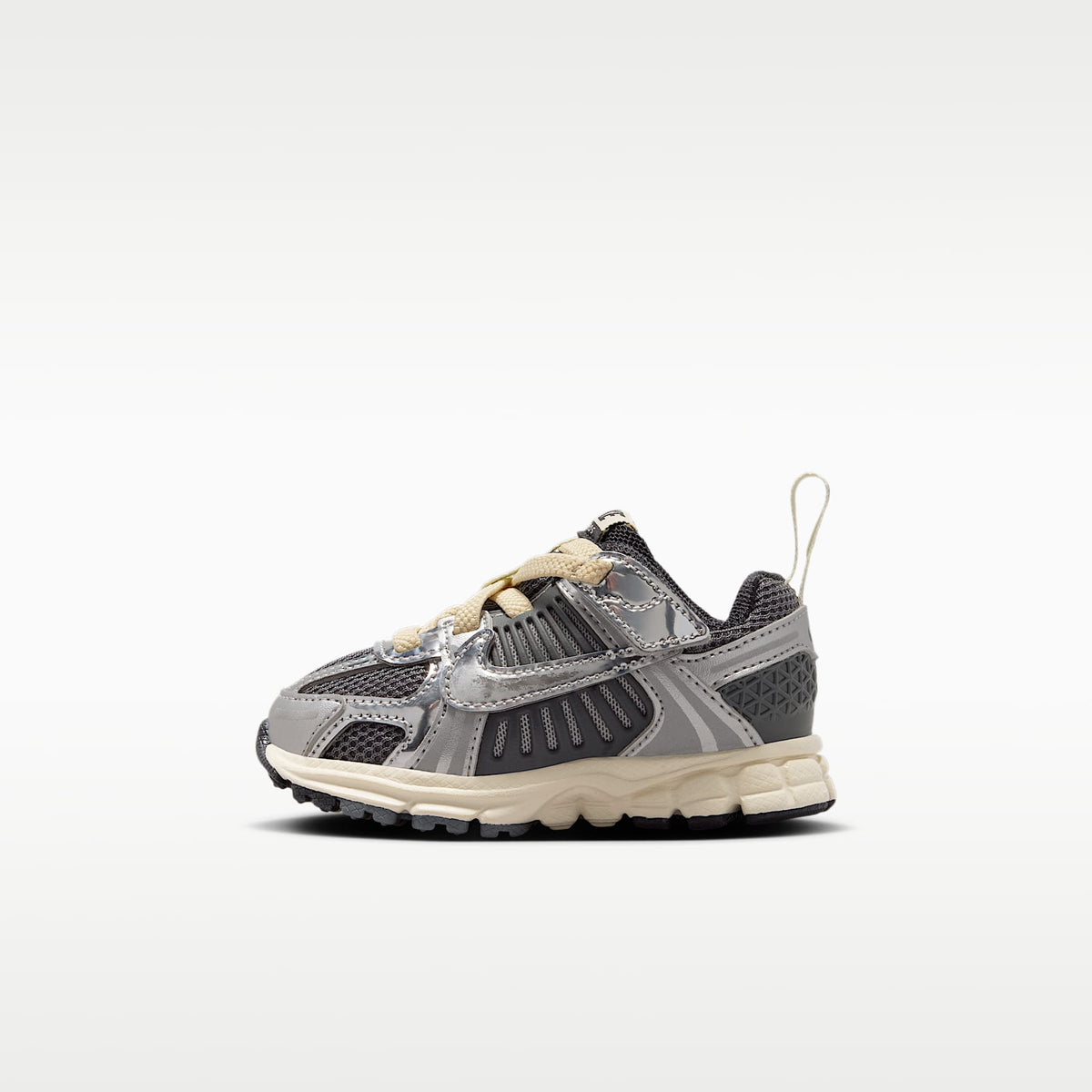 Nike Vomero 5 – Gris hierro/Plata metalizado/Leche de coco/Cromo – vista 1
