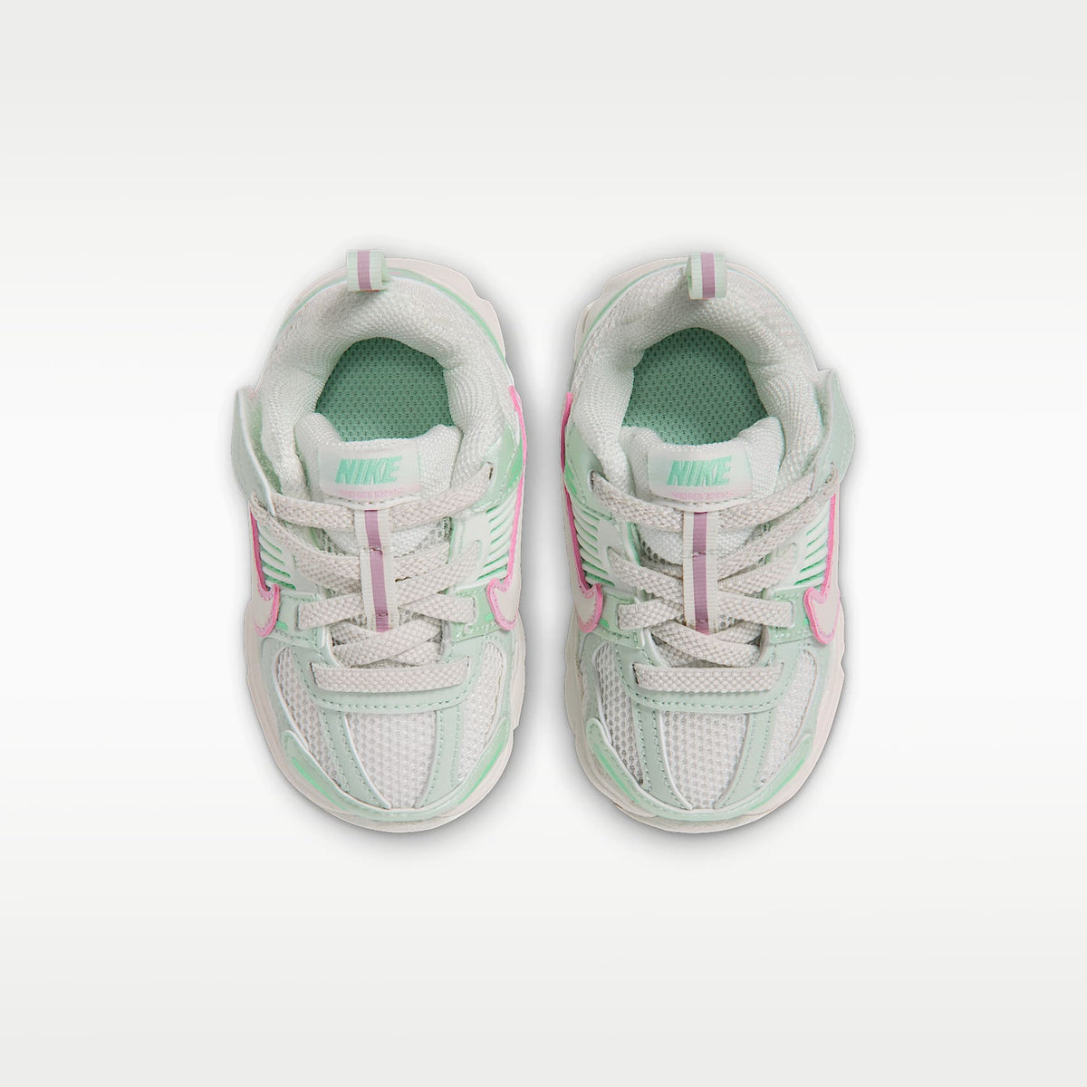 Nike Vomero 5 – Vela/Espuma rosa/Verde ártico/Vela – vista 4