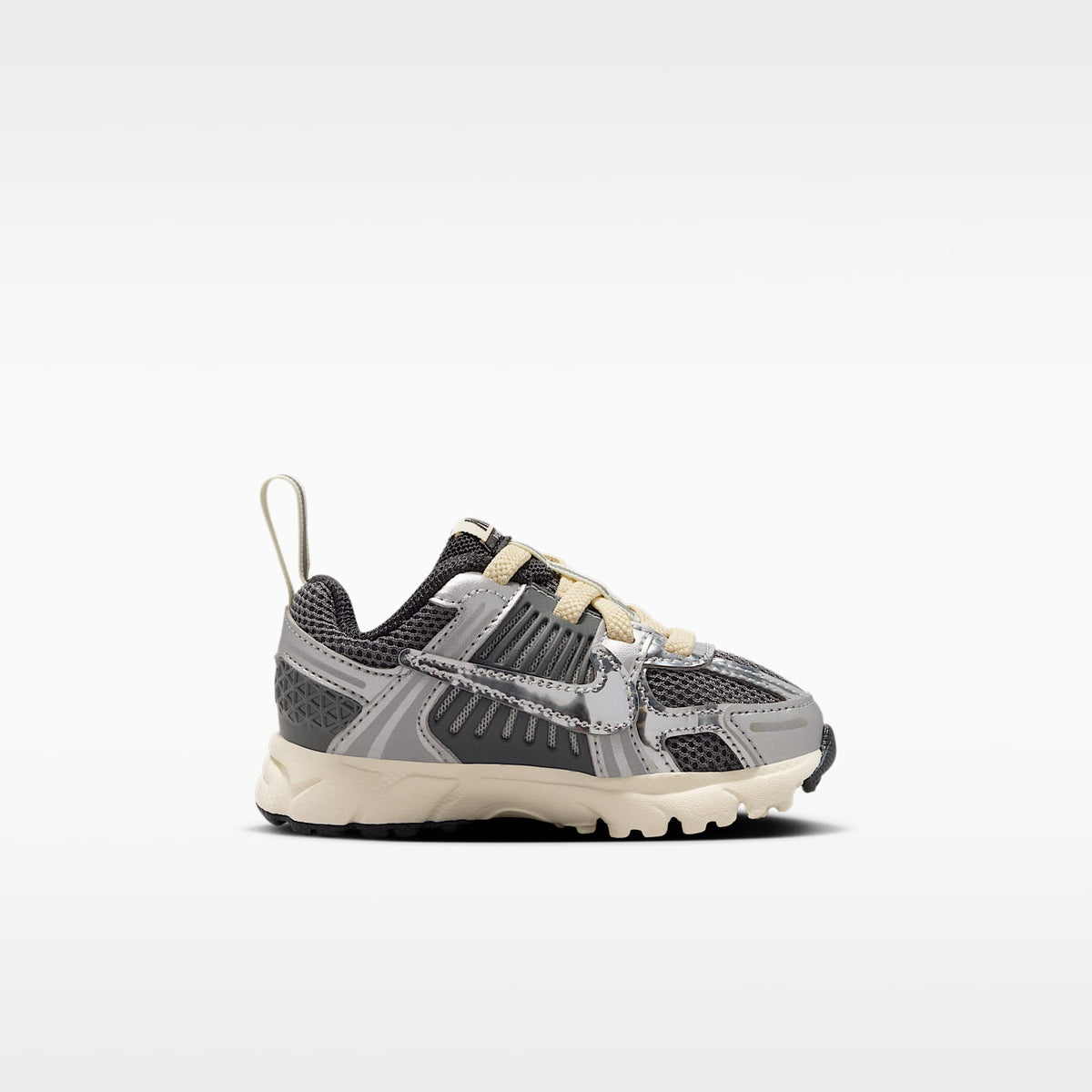 Nike Vomero 5 – Gris hierro/Plata metalizado/Leche de coco/Cromo – vista 3