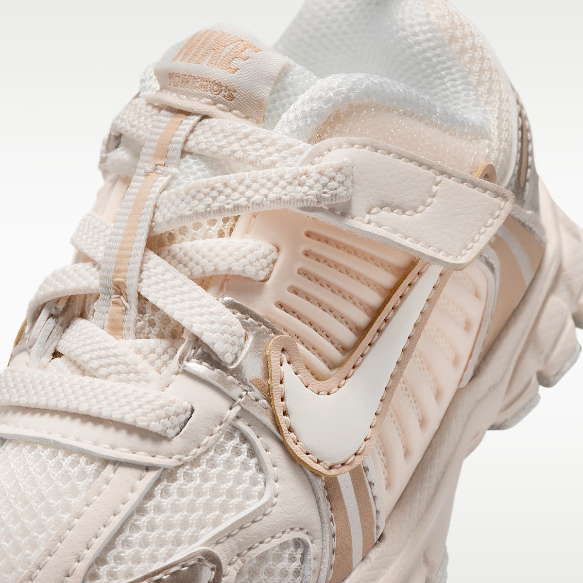 Nike Vomero 5 – Tiza/Vela/Tiza – vista 7