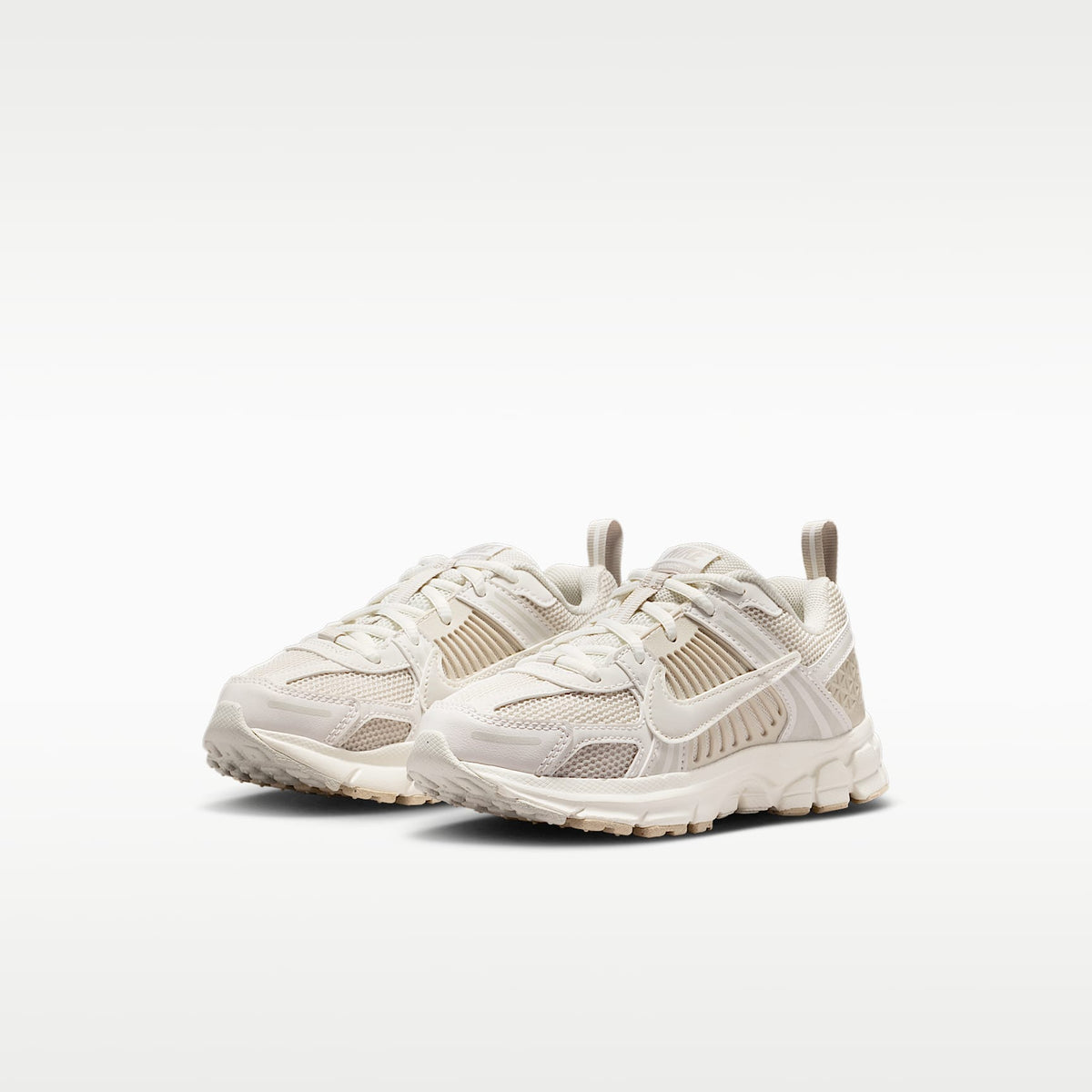 Nike Vomero 5 – Fantasma/Crema II/Vela/Hueso claro – vista 5