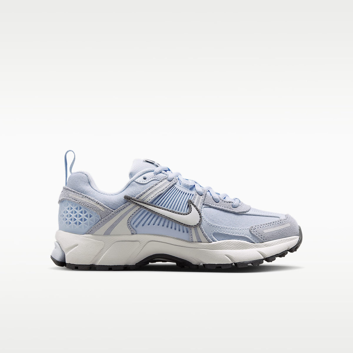 Nike Vomero 5 – Gris fútbol/Punta de Lápiz/Blanco cumbre – vista 3