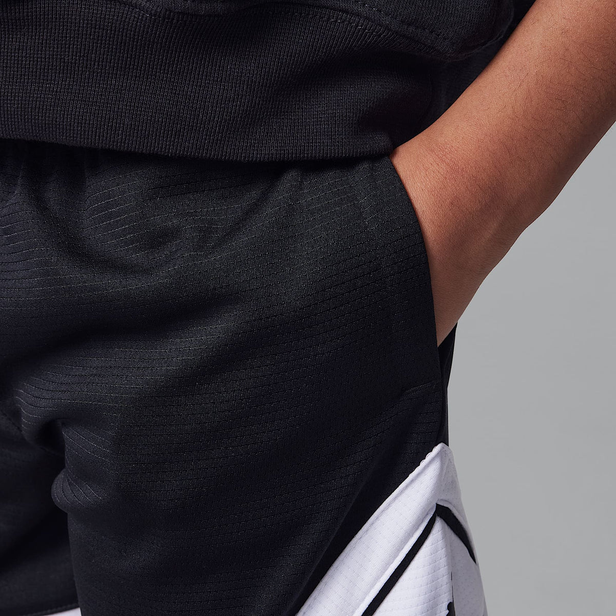Shorts Diamond Dri-FIT para niños talla pequeña Jordan – Negro – vista 5