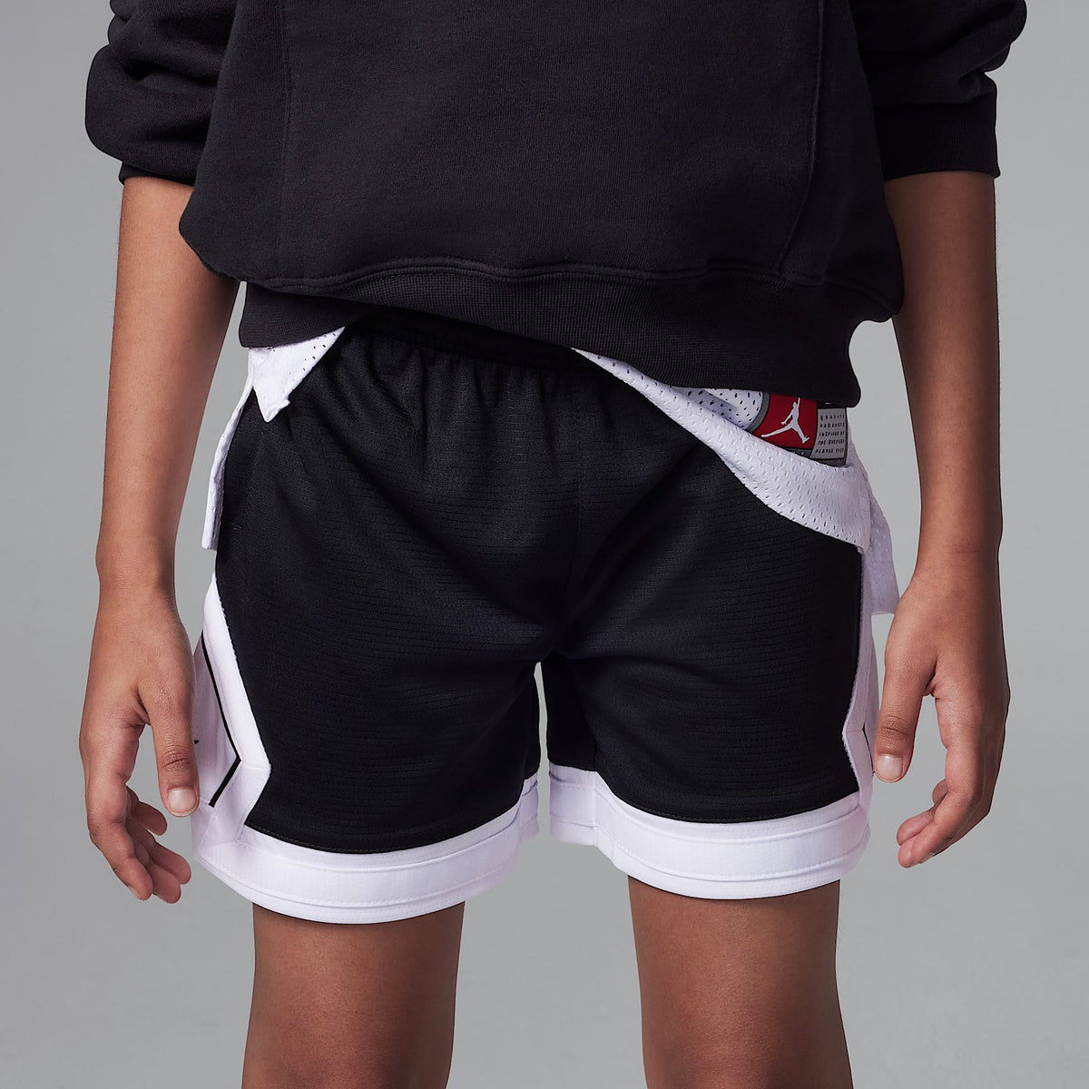 Shorts Diamond Dri-FIT para niños talla pequeña Jordan – Negro – vista 2