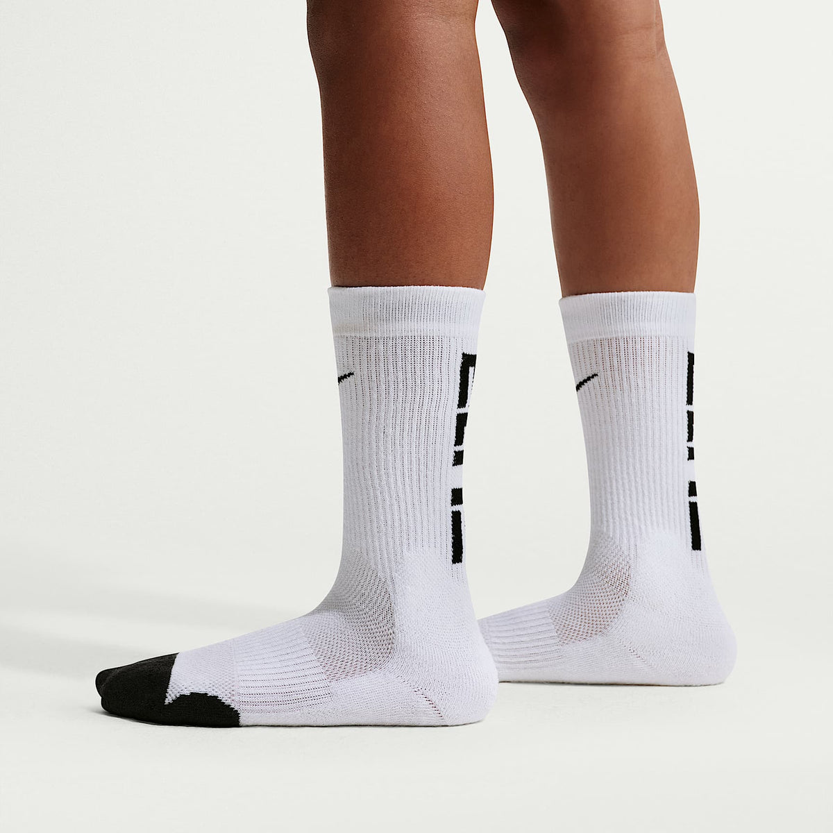 Calcetines largos de básquetbol para niños Nike Elite (3 pares) – Blanco/Negro – vista 3