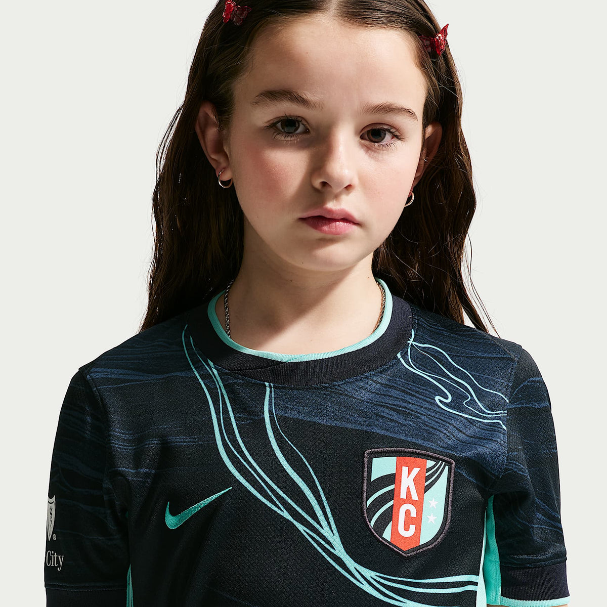 Jersey Nike Dri-FIT de la NWSL Replica para niños talla grande Kansas City Current Stadium Away – Obsidiana oscuro – vista 3