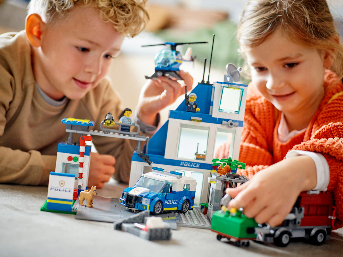 LEGO City Estación de Policía 60316