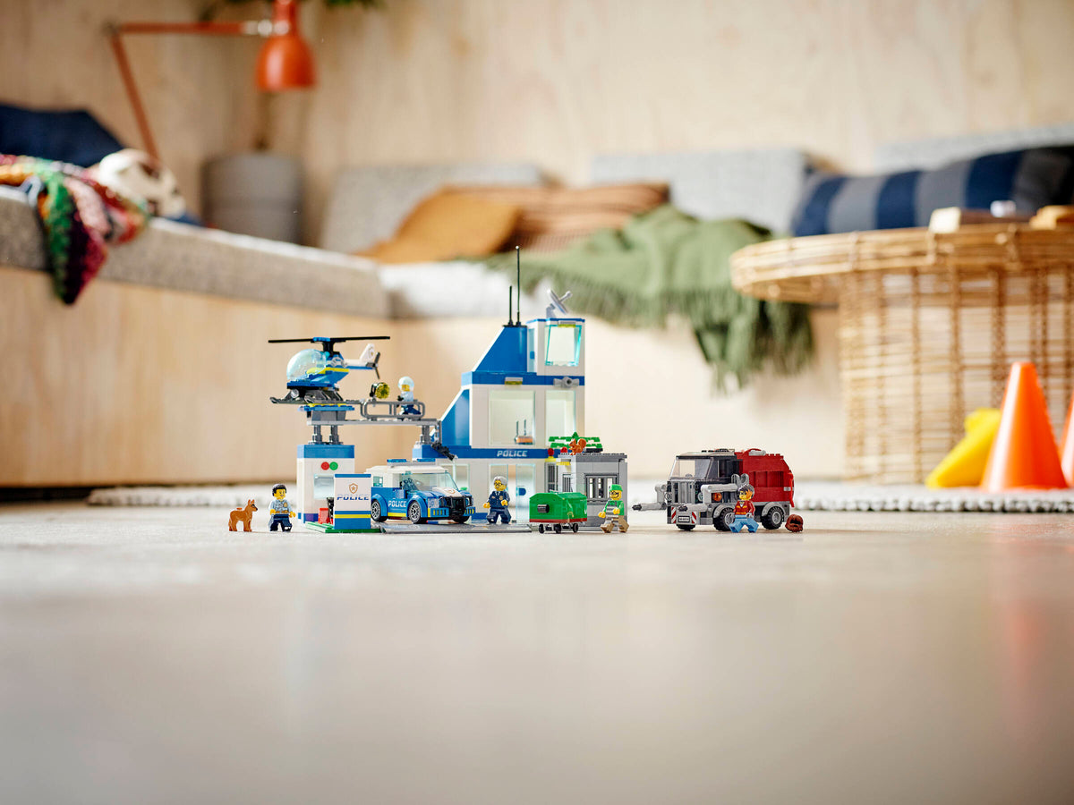 LEGO City Estación de Policía 60316