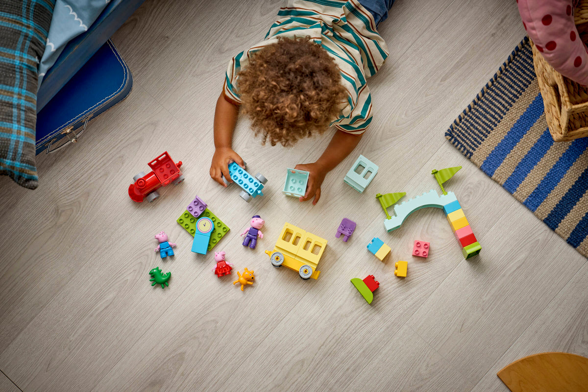 LEGO DUPLO Peppa Pig Viaje en Tren con Abuelo Pig 10466