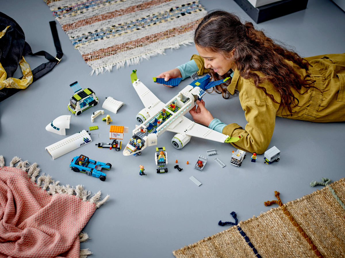 LEGO City Avión de Pasajeros 60367