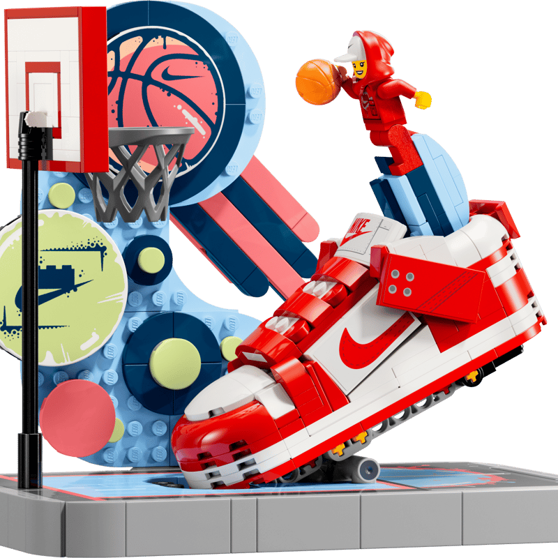 LEGO Nike Dunk Trickshot 43021