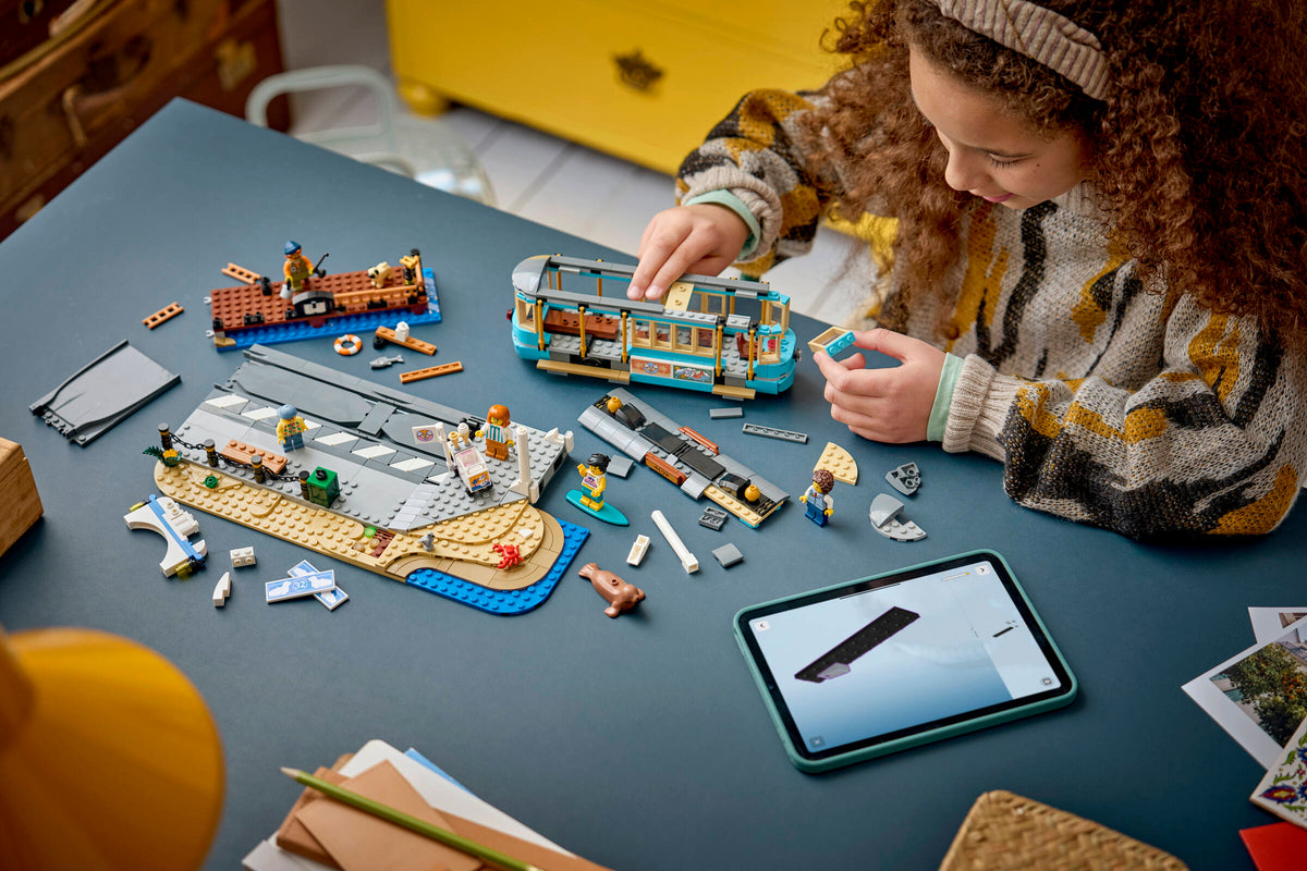 LEGO City Tranvía Clásico de la Costa 60506