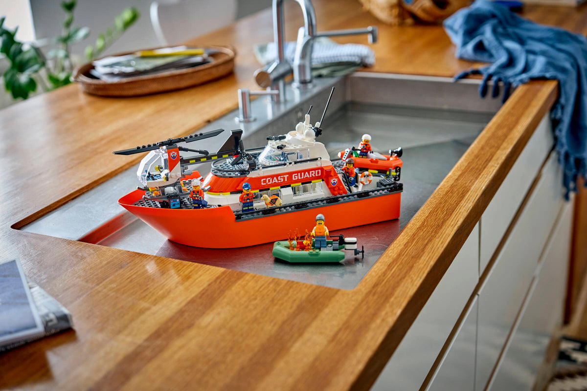 LEGO City Barco y Helicóptero de Rescate de Guardacostas 60504