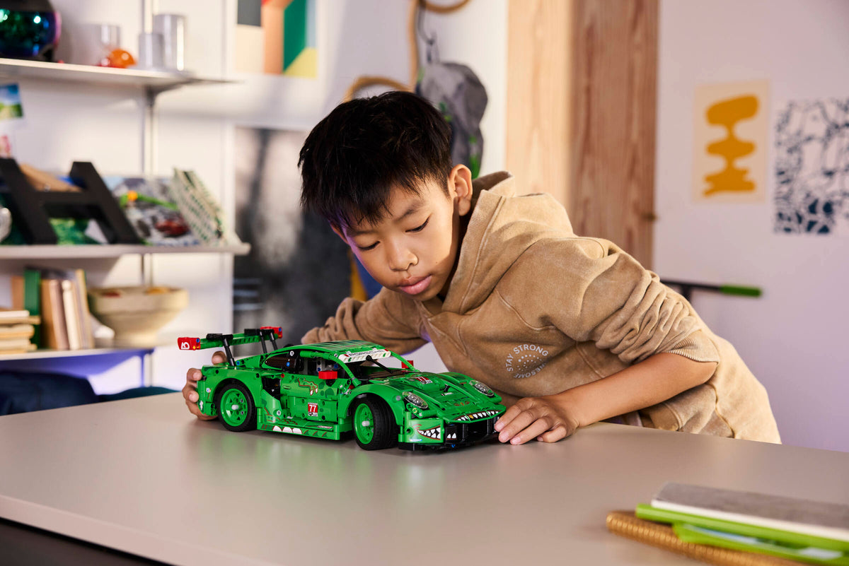 LEGO Technic Porsche 911 GT3 R REXY AO Racing Car 42224
