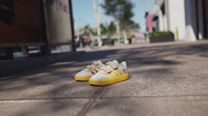 Tenis adidas Disney VL Court 3.0 para Bebés KI9176