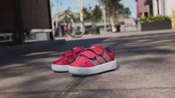 Tenis adidas Marvel Spider-Man Grand Court para Bebés y Niños Pequeños