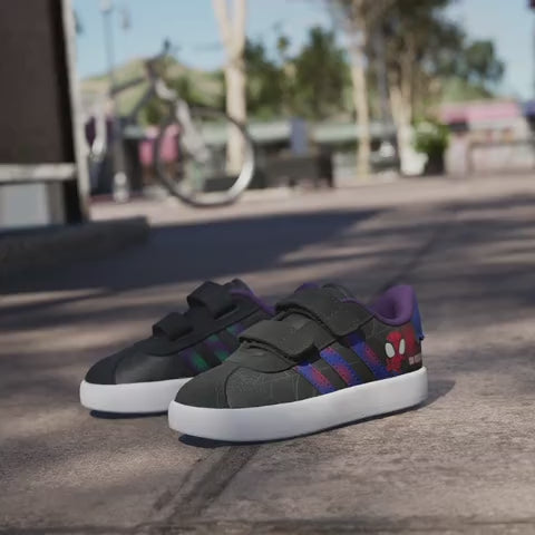 Tenis adidas Marvel Spider-Man VL Court 3.0 para Bebés y Niños Pequeños KI9178