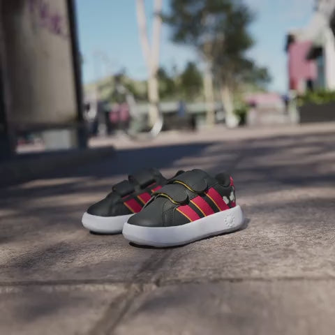 Tenis adidas Disney Mickey Mouse Grand Court para Bebés y Niños Pequeños KI9186